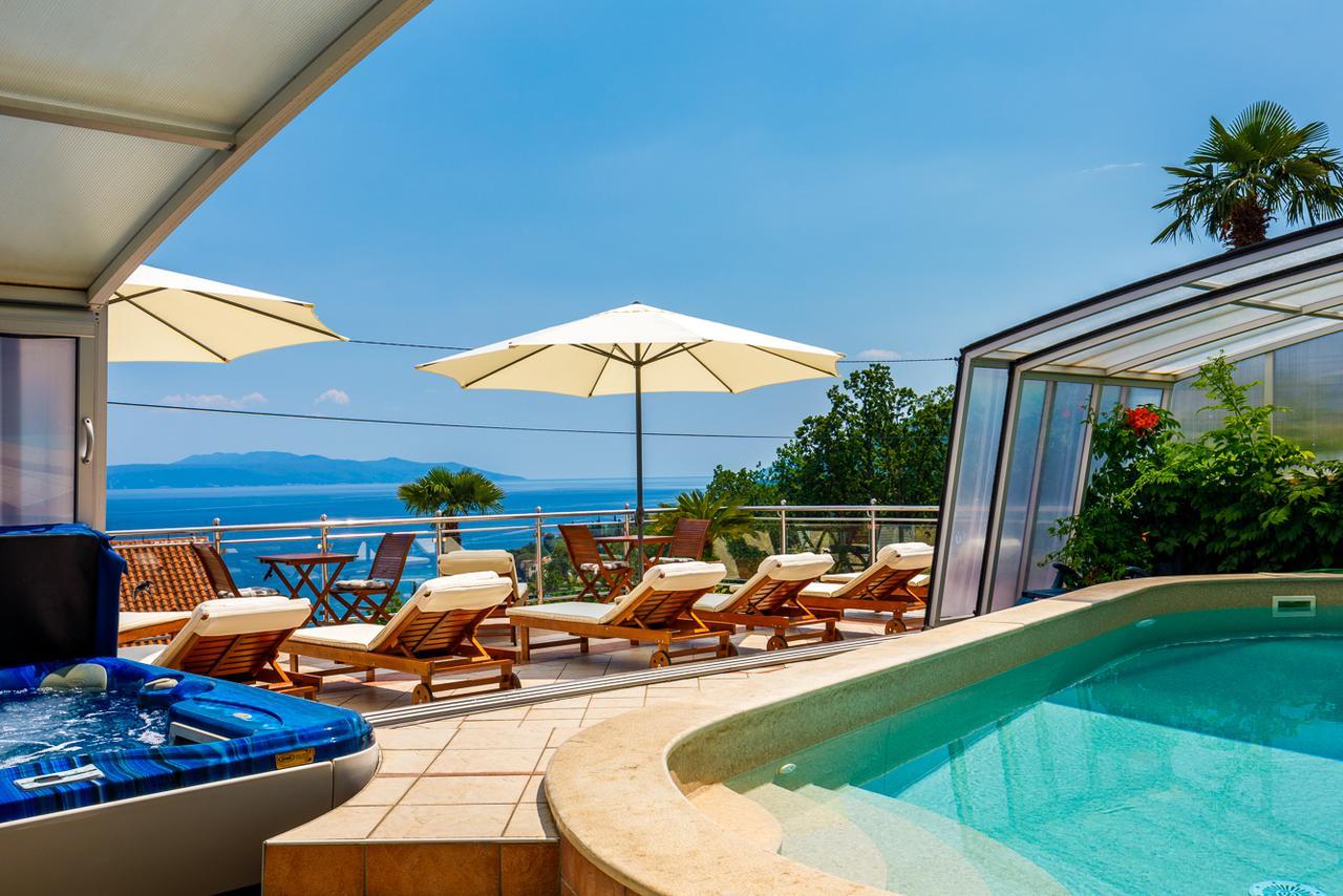 Villa Roses Apartments & Wellness Ичичи Экстерьер фото